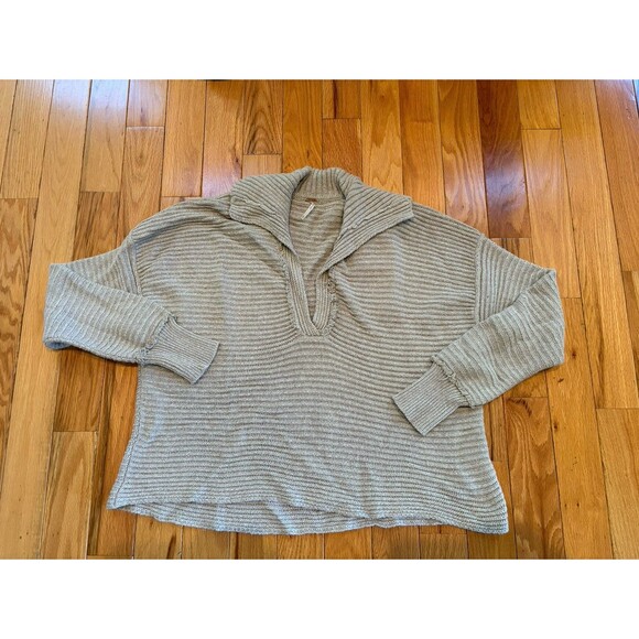 Free People Sweater large - Picture 1 of 6
